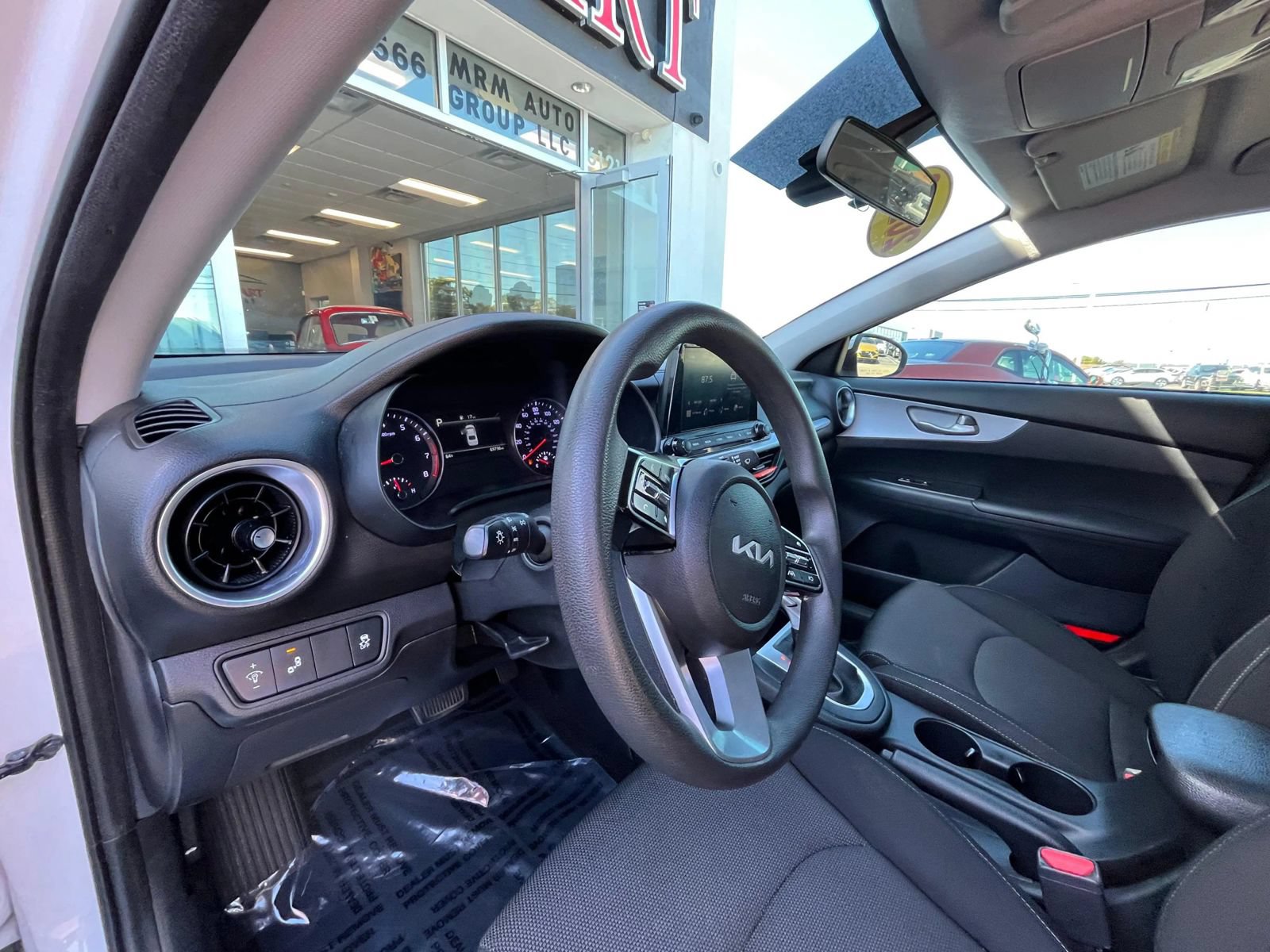 Used 2023 Kia Forte LXS w/ LXS Technology Package FWD image 23