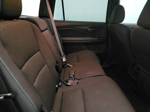 Used 2021 Honda Passport Sport image 19