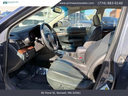 Used 2014 Subaru Legacy 2.5i Limited w/ Moonroof Package AWD/4WD image 9
