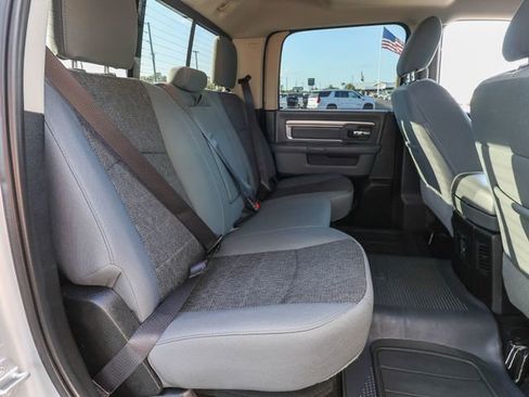 Used 2019 RAM 1500 Big Horn RWD image 24