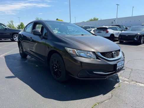 Used 2013 Honda Civic LX image 3