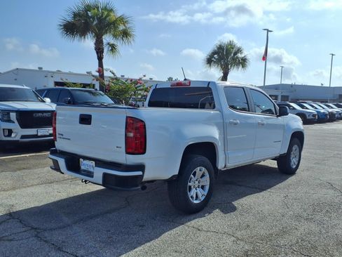 Certified 2022 Chevrolet Colorado LT RWD image 2