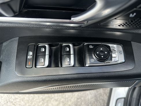 Certified 2022 Kia Telluride SX w/ Towing Package FWD image 15