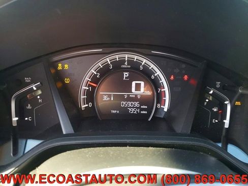 Used 2018 Honda CR-V LX image 10