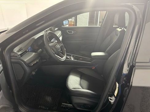 New 2026 Jeep Compass Trailhawk image 12