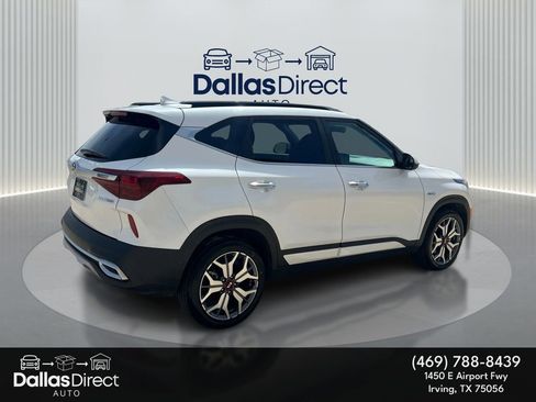 Used 2021 Kia Seltos SX w/ SX Sunroof Package image 6