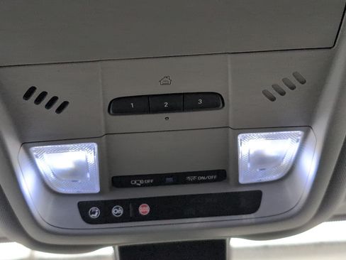 Certified 2020 Chevrolet Equinox LT AWD/4WD image 18