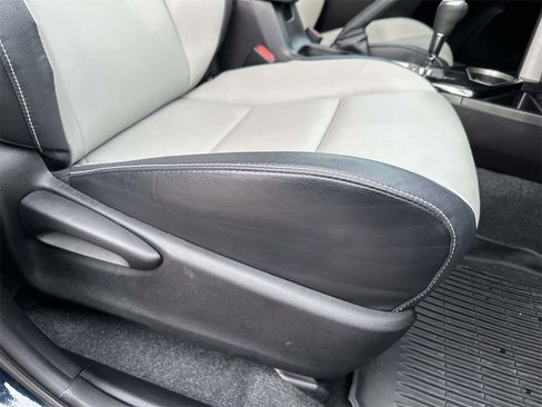 Certified 2017 Toyota RAV4 Limited image 13