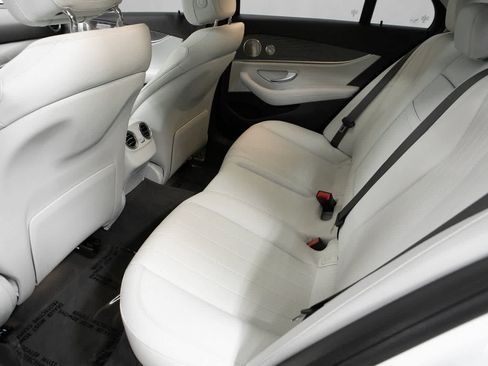 Used 2022 Mercedes-Benz E 350 E 350 image 24