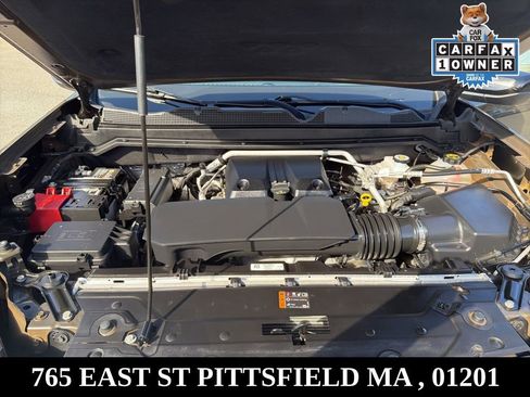 Used 2024 GMC Canyon AT4 image 30