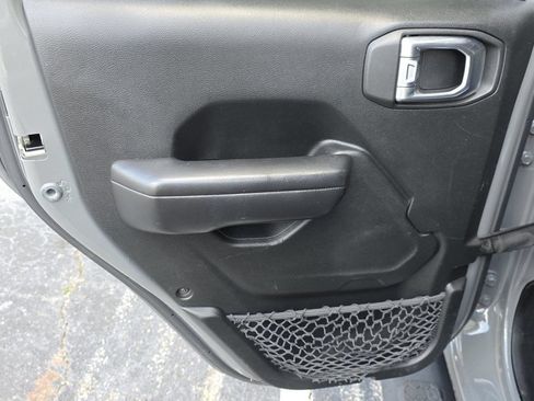 Used 2020 Jeep Wrangler Unlimited Sport S AWD/4WD image 31
