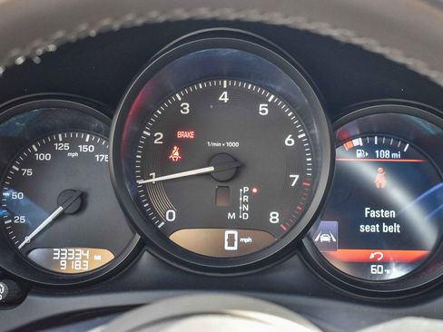 Used 2022 Porsche Macan image 21