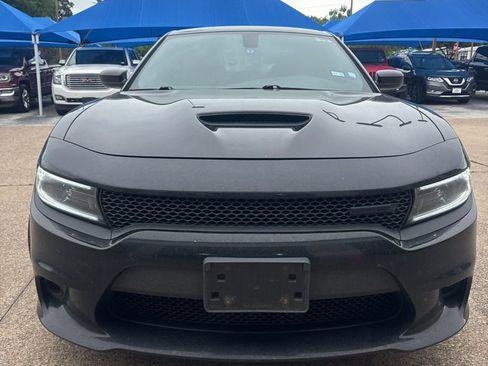 Used 2022 Dodge Charger R/T w/ Blacktop Package RWD image 2