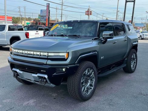 Used 2024 GMC Hummer EV 3X AWD/4WD image 7