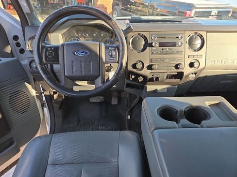 Used 2015 Ford F350 XL w/ Power Equipment Group image 14