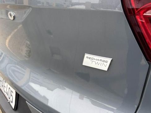 Used 2023 Volvo XC40 Recharge Ultimate w/ Protection Package Premier AWD/4WD image 3