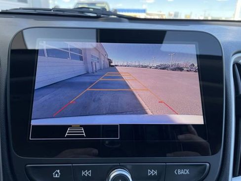 Used 2024 Chevrolet Malibu LS FWD image 17