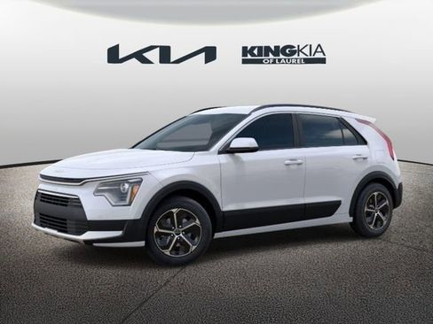 New 2026 Kia Niro LX FWD image 3