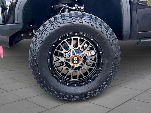 Used 2021 GMC Sierra 1500 AT4 w/ AT4 Value Package image 10