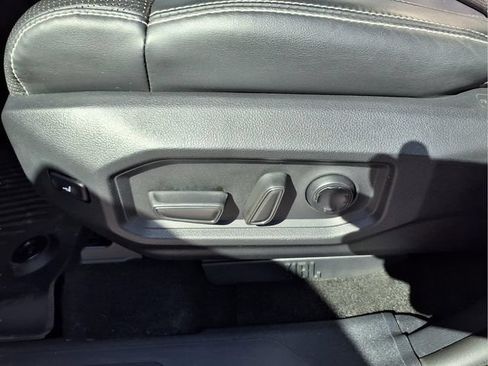 Used 2023 Toyota Tundra Capstone AWD/4WD image 22