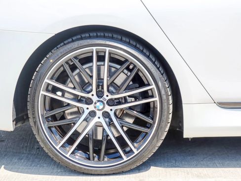 Used 2016 BMW 750i xDrive AWD/4WD image 28