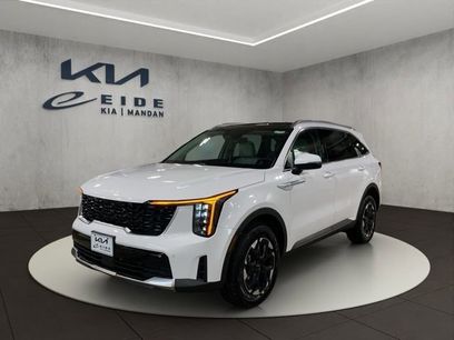 New 2026 Kia Sorento S