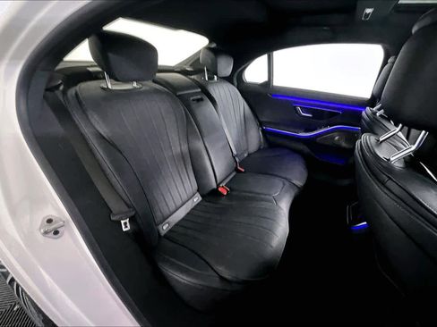 Used 2022 Mercedes-Benz S 500 4MATIC image 19