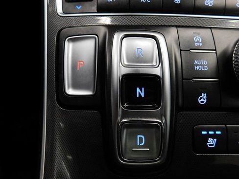 Used 2022 Hyundai Santa Fe Calligraphy image 32