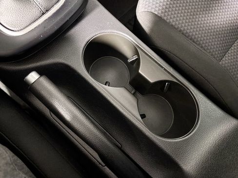 Used 2025 Kia Soul LX w/ LX Technology Package FWD image 15