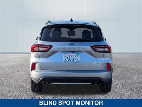 Used 2023 Ford Escape ST-Line w/ Equipment Group 301A FWD image 4