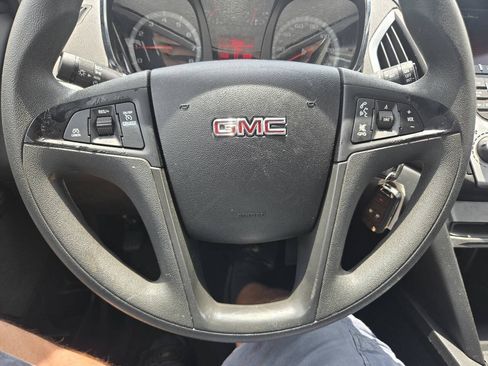 Used 2017 GMC Terrain SLE FWD image 39