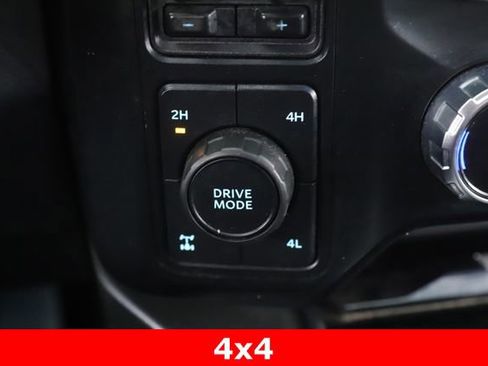 Used 2023 Ford F250 Lariat w/ Lariat Ultimate Package AWD/4WD image 22