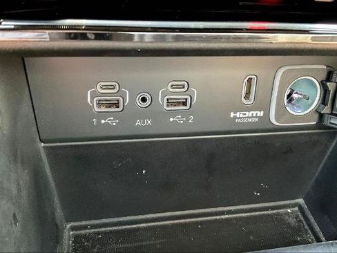Used 2024 Jeep Grand Cherokee L Summit AWD/4WD image 16