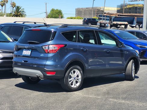 Used 2018 Ford Escape SE AWD/4WD image 4