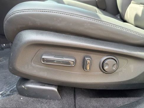 Used 2024 Honda CR-V EX-L image 20