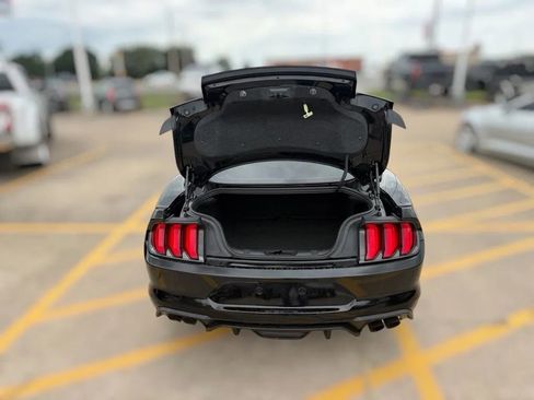 Used 2022 Ford Mustang GT Premium w/ Equipment Group 401A RWD image 12