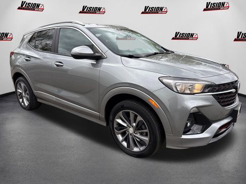 Used 2023 Buick Encore GX Select w/ Sport Touring Package AWD/4WD image 3