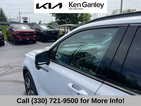 Certified 2023 Kia Sorento S w/ Panoramic Sunroof Package FWD image 25
