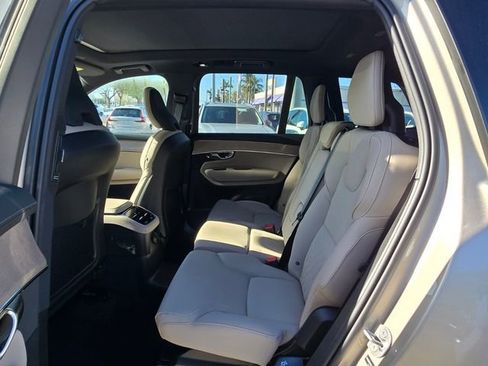 New 2026 Volvo XC90 T8 Plus w/ Protection Package Premier AWD/4WD image 16