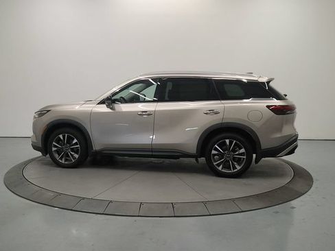 Used 2023 INFINITI QX60 Luxe w/ Cargo Package AWD/4WD image 6