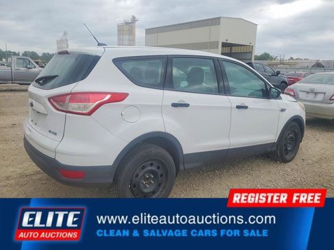 Used 2016 Ford Escape S FWD image 5