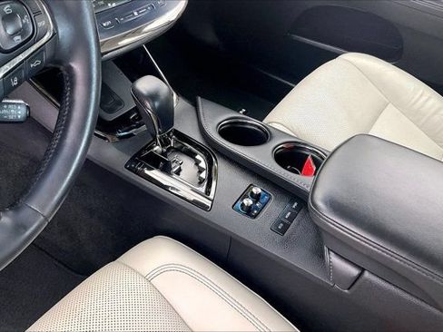 Used 2016 Toyota Avalon Limited w/ Protection Package FWD image 17