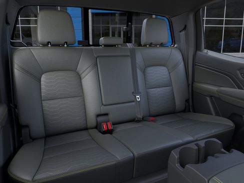 New 2025 Chevrolet Colorado ZR2 w/ Technology Package image 17