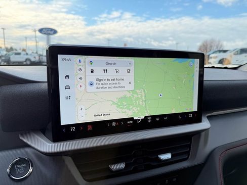 Used 2021 Ford F350 Lariat w/ Chrome Package image 22