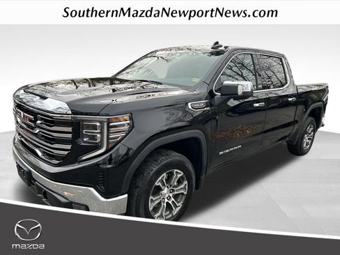 Used 2025 GMC Sierra 1500 SLT image 1