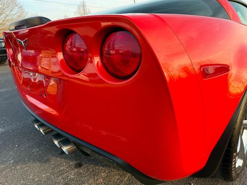 Used 2011 Chevrolet Corvette Grand Sport w/ Preferred Equipment Group image 18