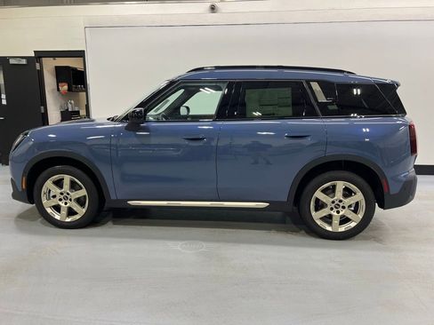 Certified 2025 MINI Cooper Countryman S image 2