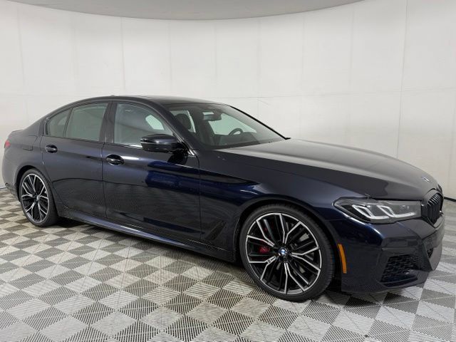 Used 2021 BMW M550i xDrive w/ Dynamic Handling Package AWD/4WD image 10