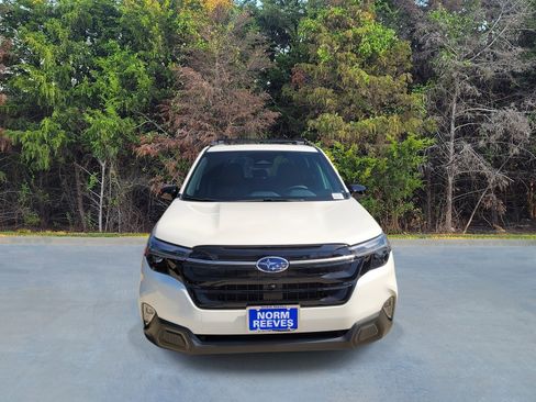 New 2026 Subaru Forester Touring image 2