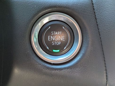 Certified 2024 Chevrolet Tahoe High Country w/ Advanced Technology Package AWD/4WD image 17